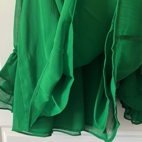 Cece Green Chiffon Off The Shoulder Blouse Size XS - Picture 5 of 5